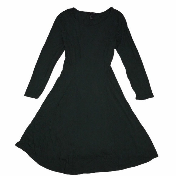 Forever 21 Dresses & Skirts - Forever 21 Green Flowy Back Tie Dress